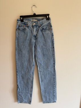 Levi's Light Wash Straight Leg Women's Jeans